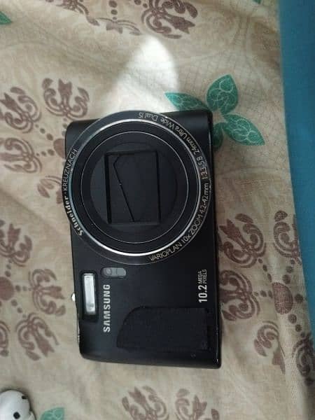 Digital Camera Samsung HZ10W 3