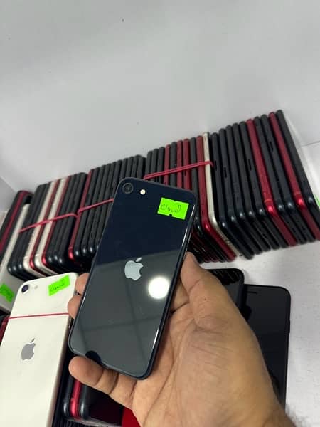 iphone se 2nd and 3rd gen mix i cloud loack stock 1