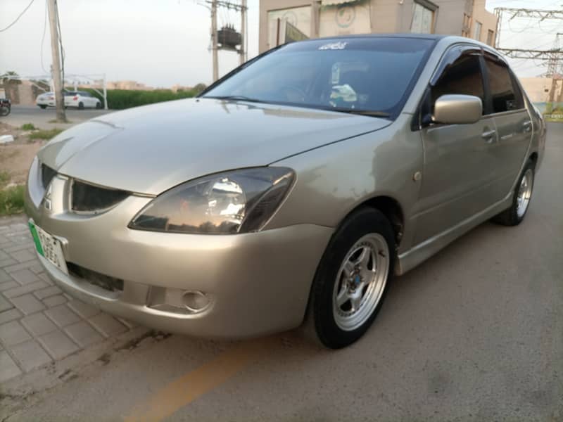 HOME USE LANCER GLX 1300CC(japani)VERY NEAT&CLEAN LIKE NEW 03009659991 5