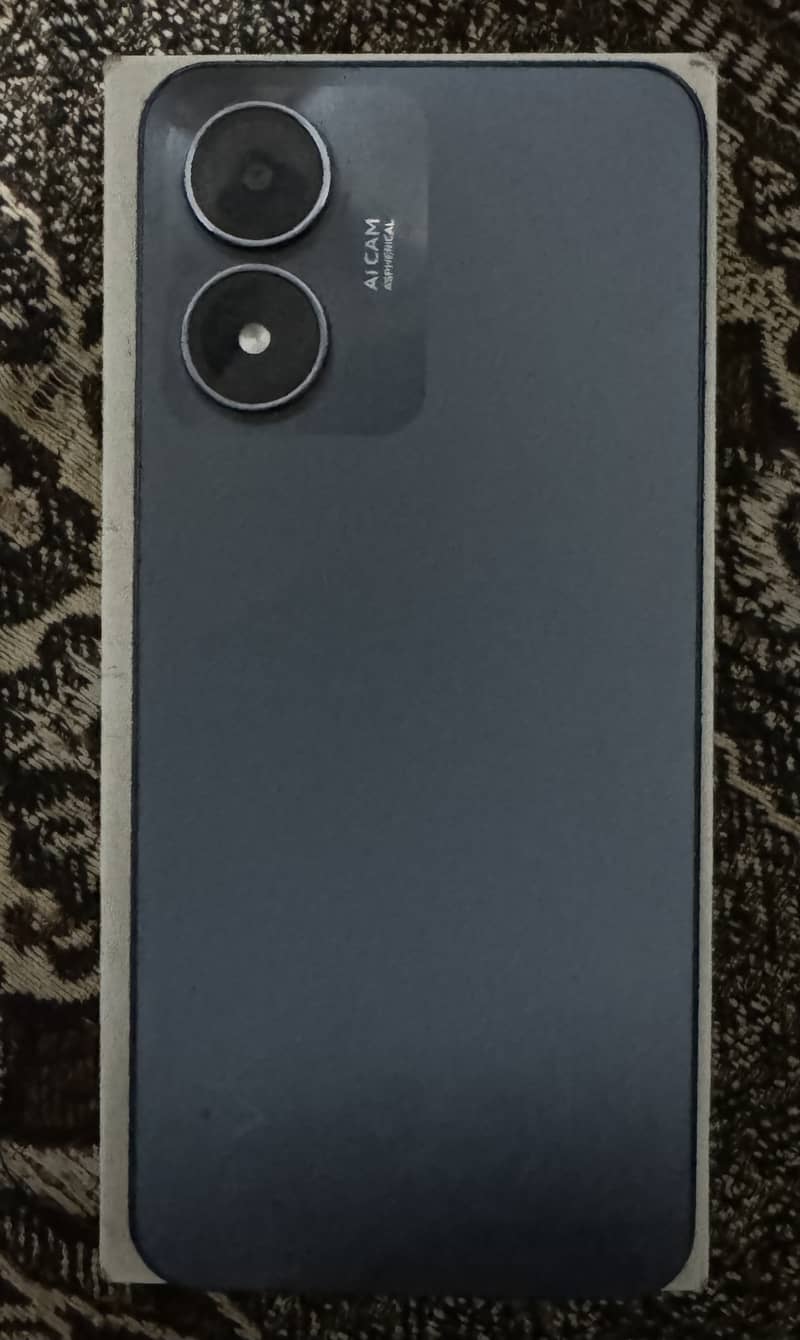 Vivo Y02s 4