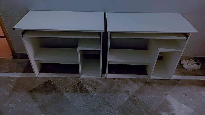 2 study tables computer tables slightly used at very reasonable price 6