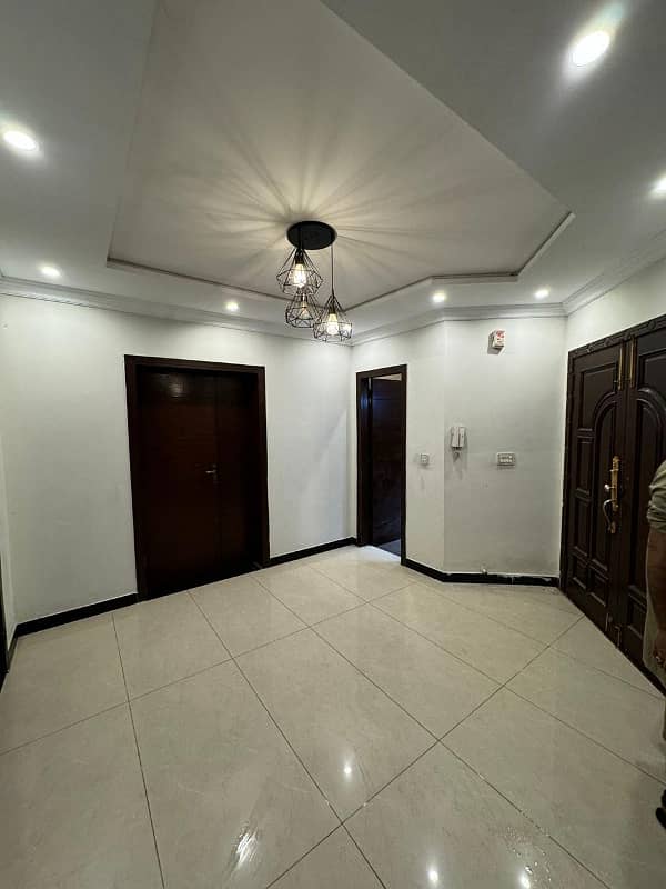 Beautiful kanal house for rent 13