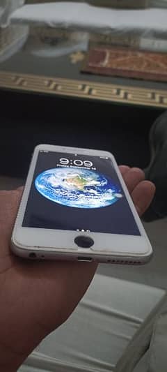 iPhone 6 Plus Silver Colour 0