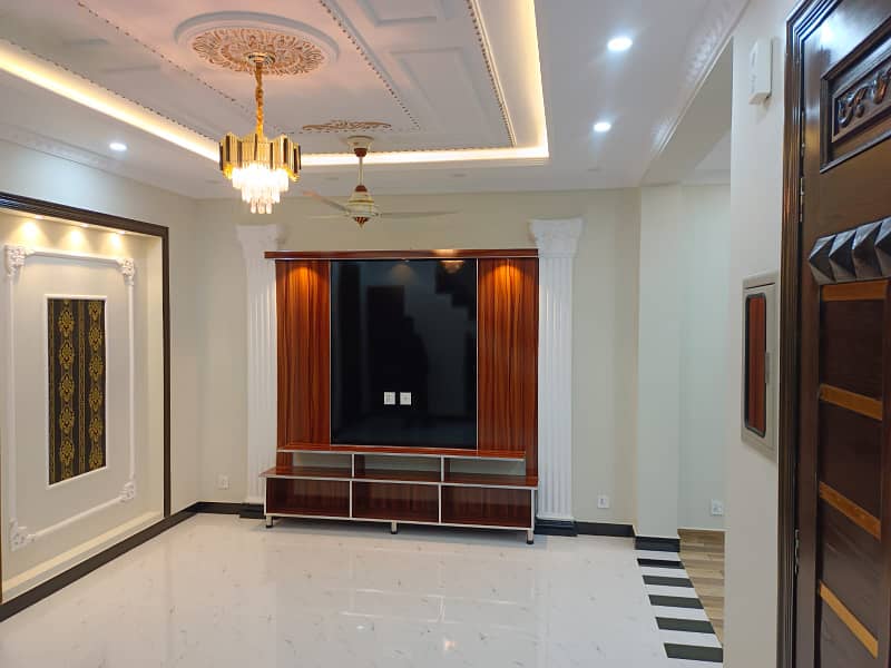 5 marla house for sale in paragon city lahore 6