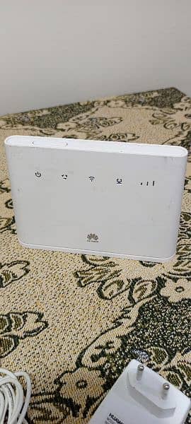 Huaiwa B310s-22 Sim Router 0