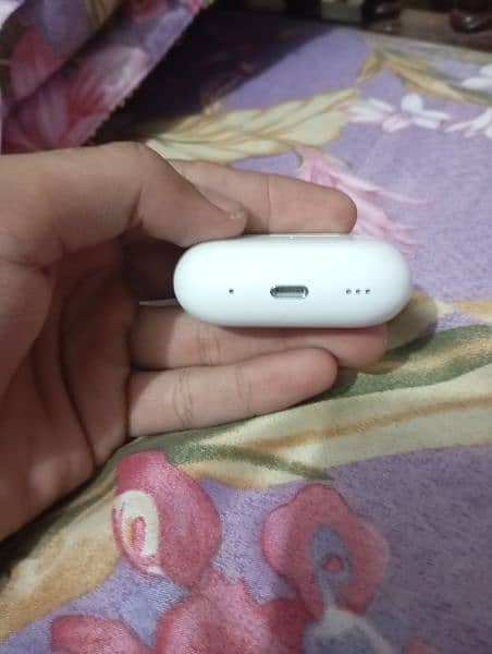 airpods pro 2nd generation , buzzer edition 5