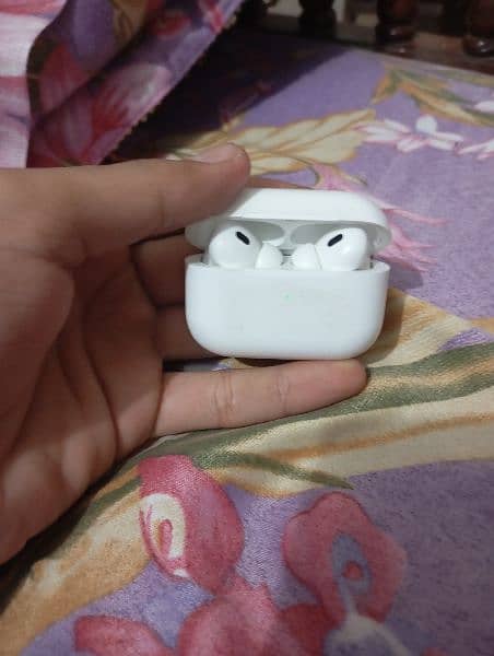 airpods pro 2nd generation , buzzer edition 6