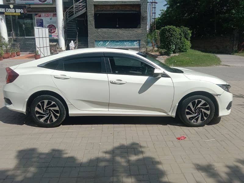 Honda Civic VTi Oriel Prosmatec 2016 3