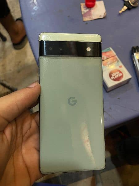 Google pixel 6A 4