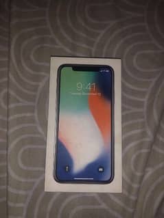 selling my iphone x lush push condition with box