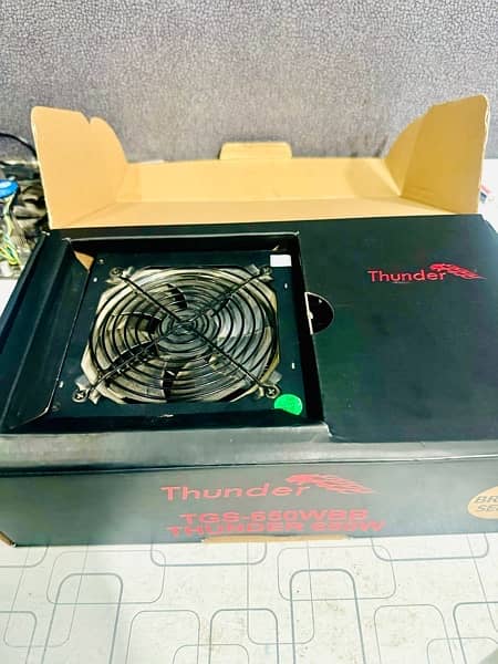 THUNDER GAMING Power Supply 650 WATT Non-Modular, Bronze Series 2