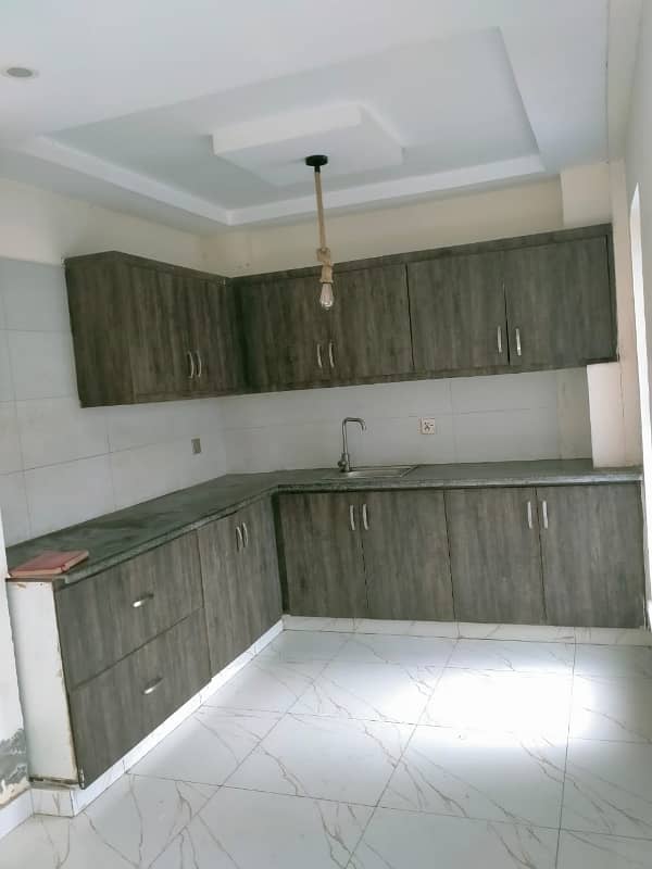 1 BED EXCELLENT NEW CONDITION GOOD CONDITION IDEAL LOCATION FLAT FOR RENT IN BAHRIA TOWN LAHORE 16