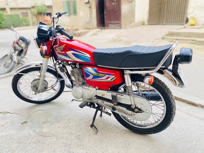 Honda 125 contact 03238848573 Hamzai Bhatti 3