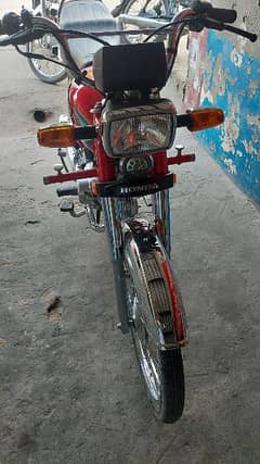 HONDA CD 70 LUSH and zero meter GENWAIN condition ma 23/24 model . . .