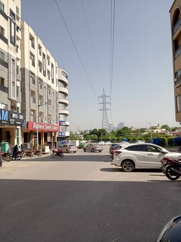 Rent Square feet 5000 commercial floor ground 1st 10000 available civic center phase 4 bahria town Rawalpindi 1