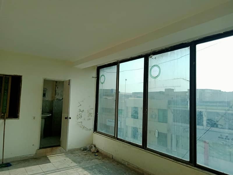 4 Marla Secand Floor For Rent In DHA Phase 1 4