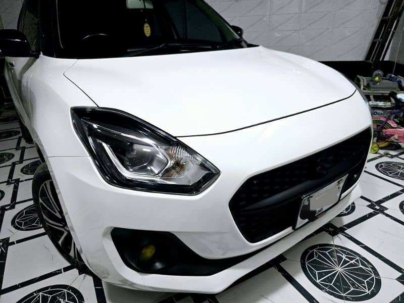 Suzuki Swift 2022 GLX CVT 2