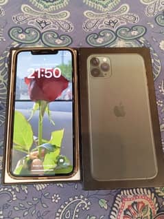 IPhone 11 pro max (256GB) Factory Unlock.