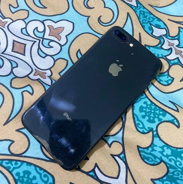 iphone 8plus 64 gb pta official approved for sale in good condition 2