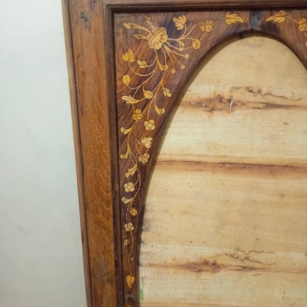 antique wooden frame 2