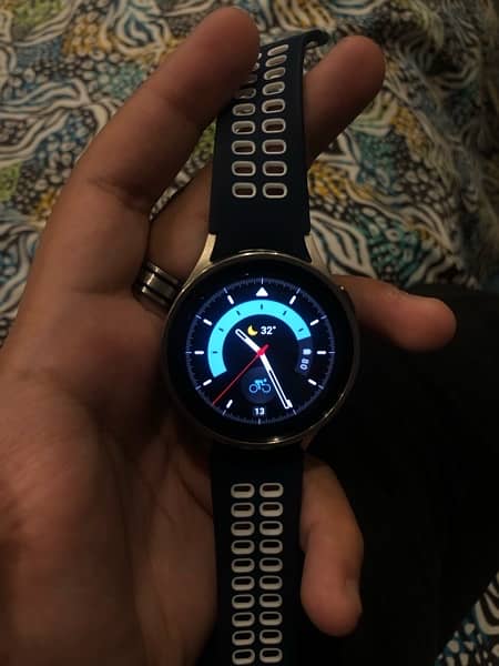 Samsung Watch 5 Pro 1