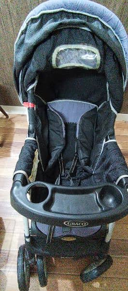 Branded *GRACO* stroller 4