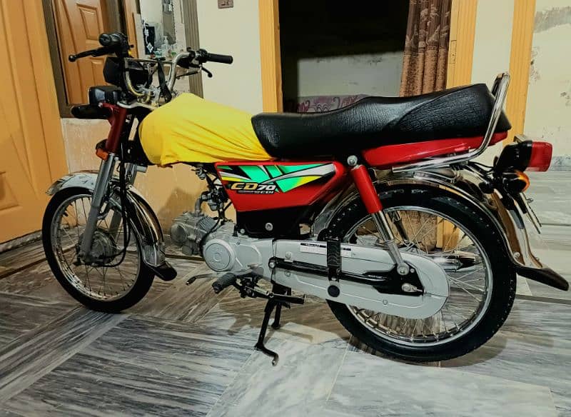 HONDA CD70 BIKE 2022 CONDITION 10/10 0