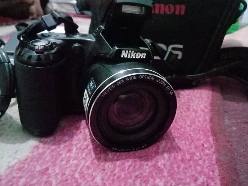 Nikon camera for sale it's only used in family function 3