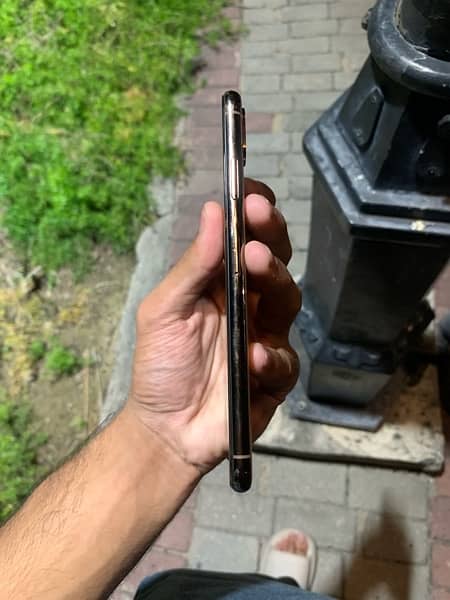 xs max non pta 3