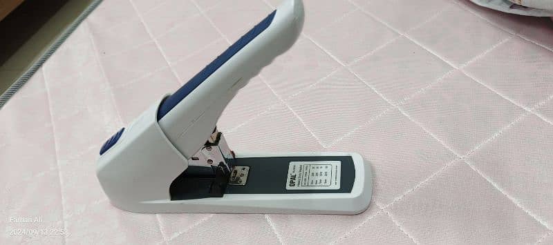 stapler Heavy Duty 1