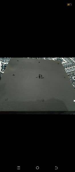 PS4 pro 1 tb with game and controller 3