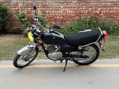 Suzuki GS 150 (self start) 0