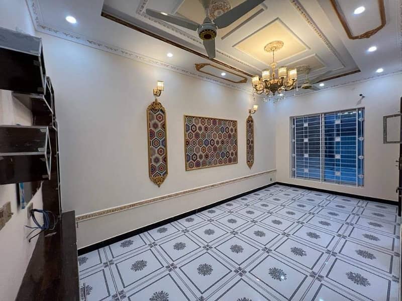 House Available For sale In Shadab Garden 13