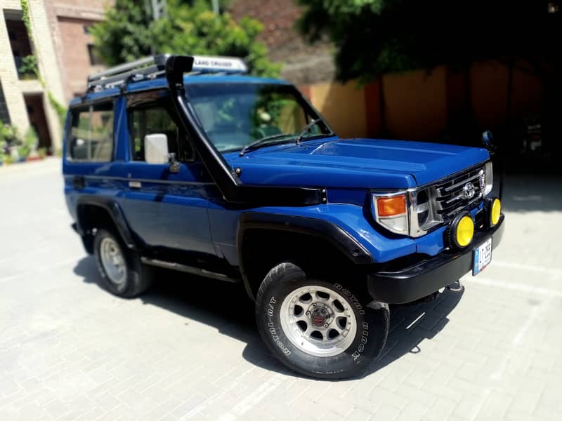 Toyota Land Cruiser 1987 rkr jeep bj 70 9