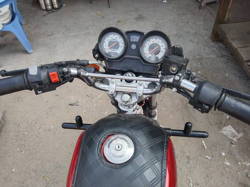 Yamaha YB 125Z for Sale 9