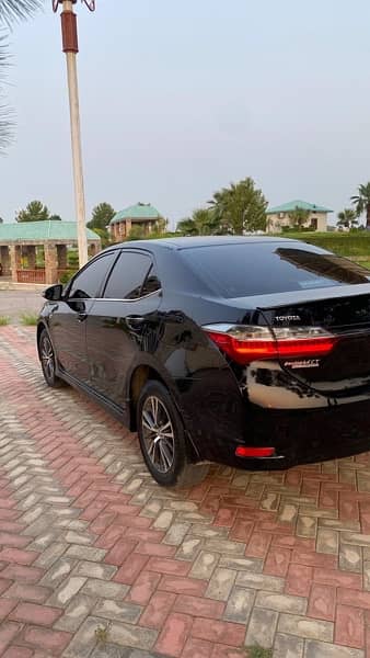 Toyota Corolla Altis 2018 6