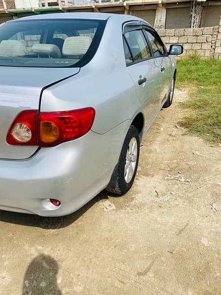 Toyota Corolla GLI 2011 1