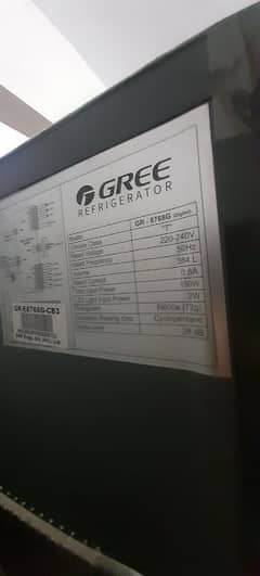 Gree Refrigerator Model GR-8768G 0