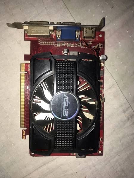 AMD Radeon Hd Graphics Card 6670 1