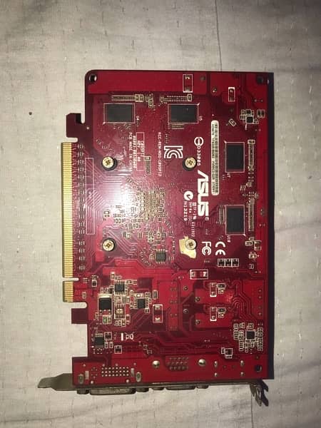 AMD Radeon Hd Graphics Card 6670 3