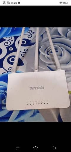 Tenda 3 antena router