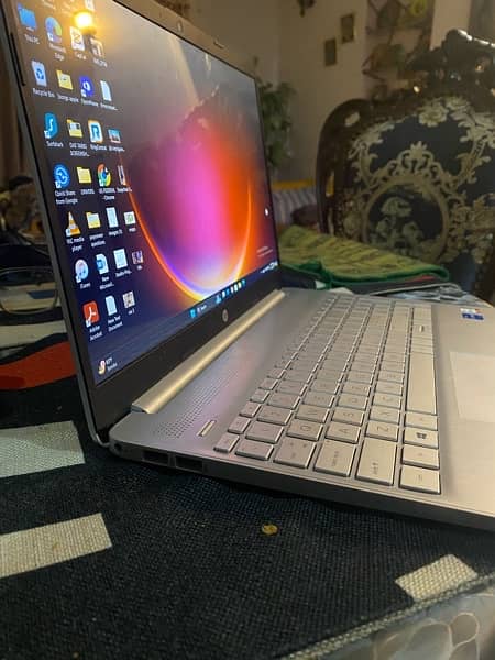 HP Slim Laptop heavy duty 1