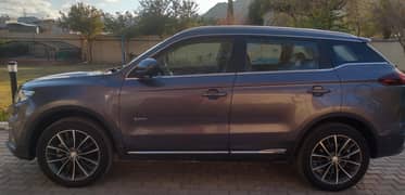 Excellent Proton X70 premium for sale