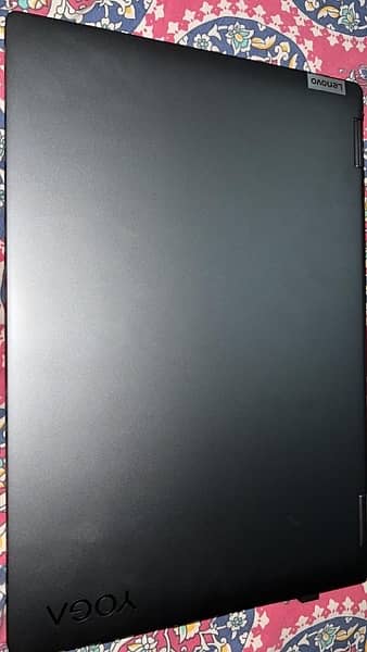 Lenovo Yoga 7 7