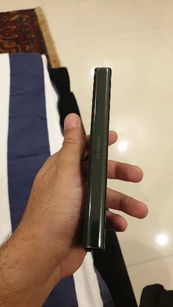 Samsung Galaxy Z fold 3 2