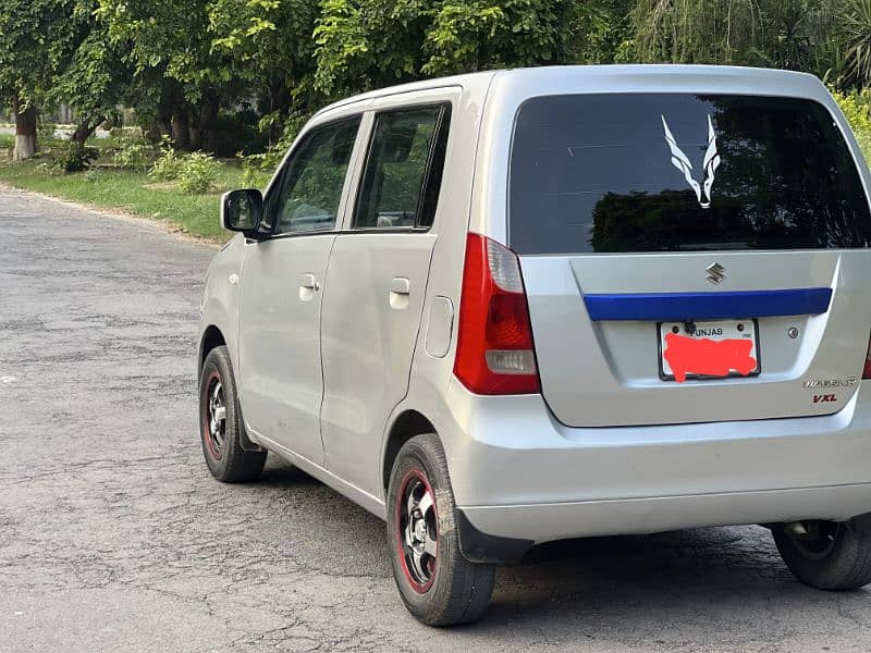 Suzuki Wagon R 2019 8