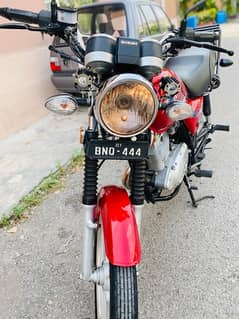 Suzuki GS150 SE (2021) Red Color