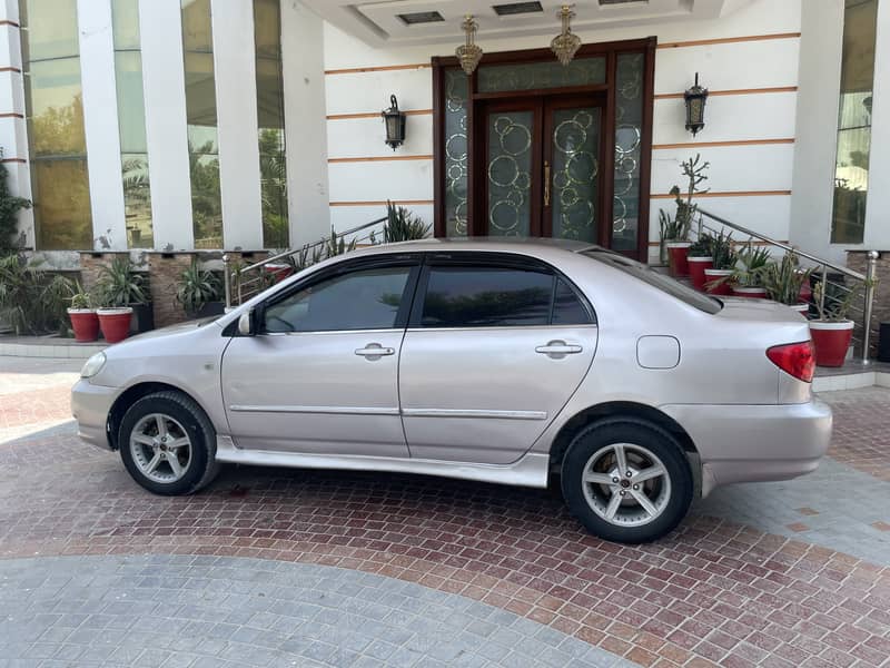 Toyota Corolla 2.0 D Saloon 9