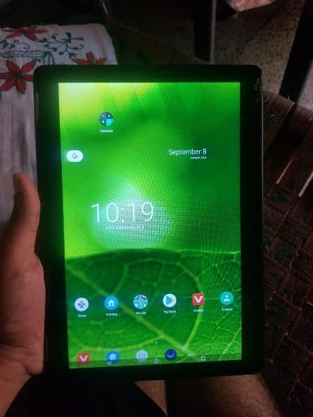 10" display tab. 32gb memory 2