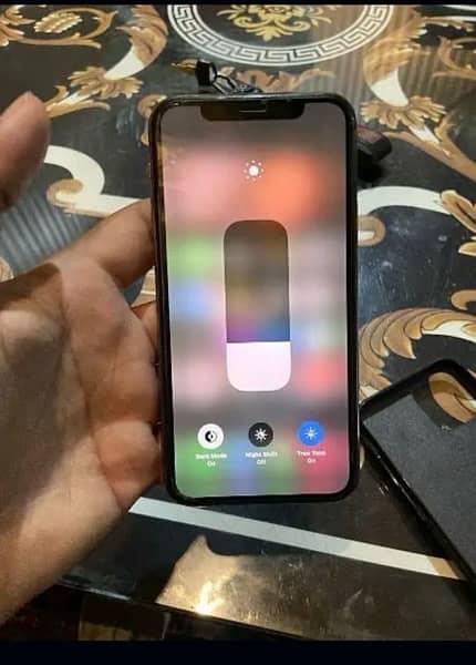 iPhone 11 pro 1